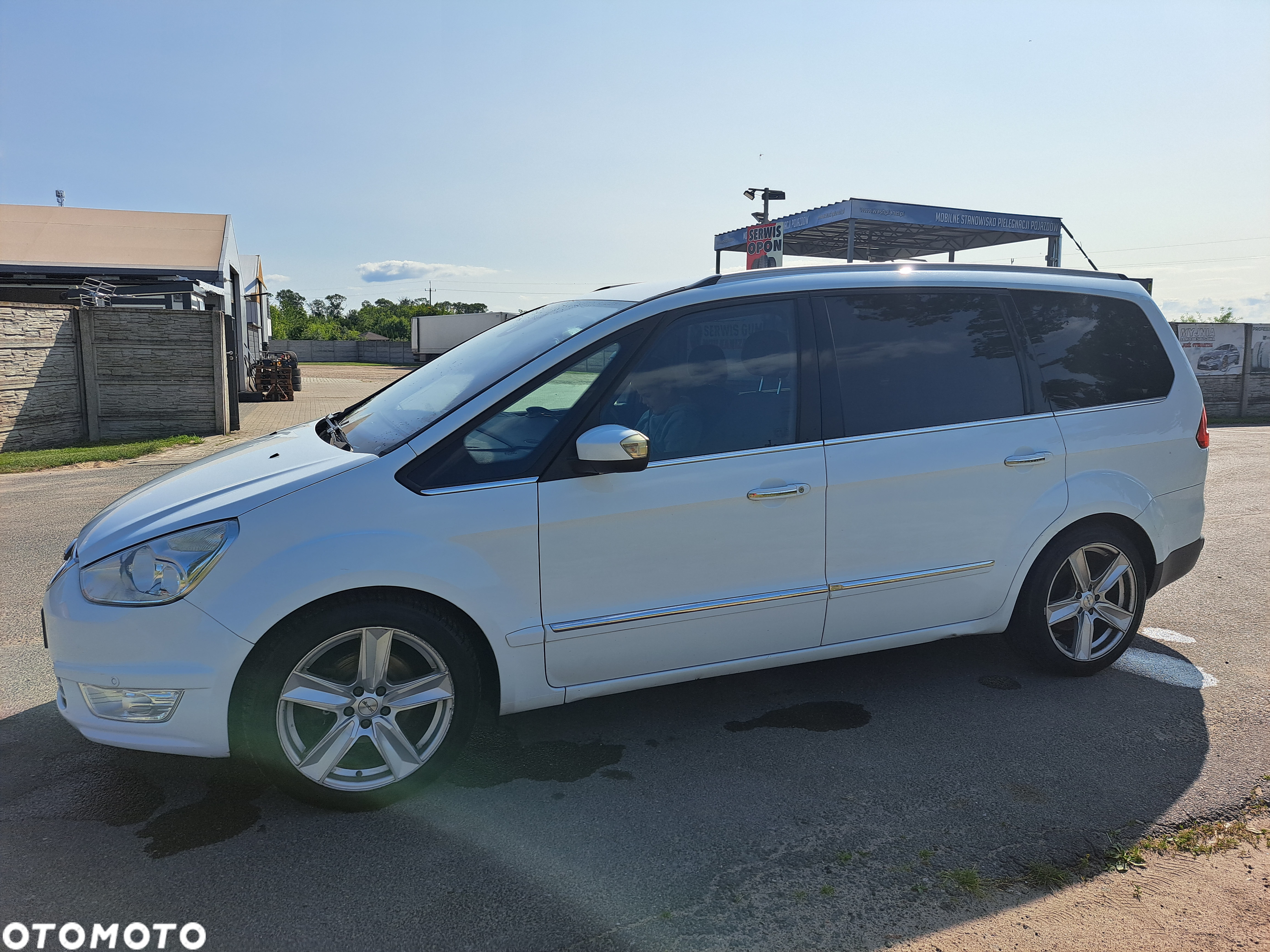 Ford Galaxy - 3