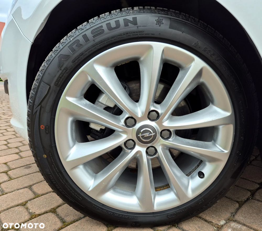 Opel Astra 2.0 CDTI DPF Innovation - 18