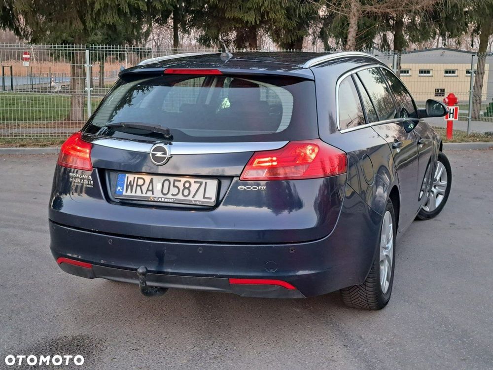 Opel Insignia 2.0 CDTI - 9
