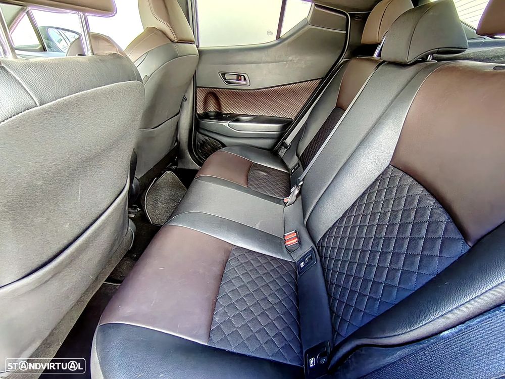 Toyota C-HR 1.8 HSD Exclusive - 6