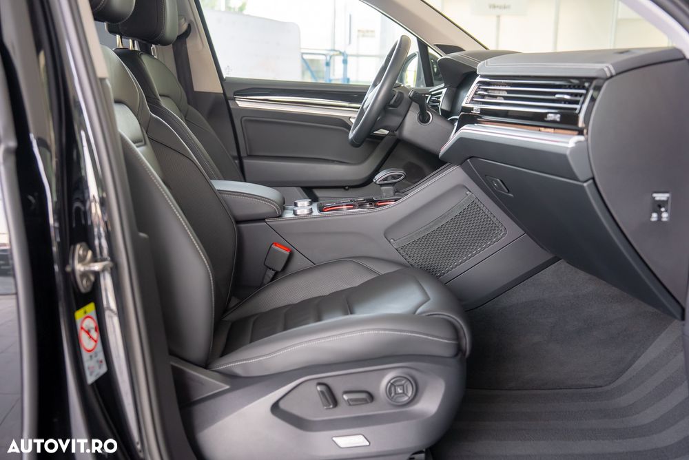 Volkswagen Touareg V6 TSI eHybrid PHEV Elegance - 17