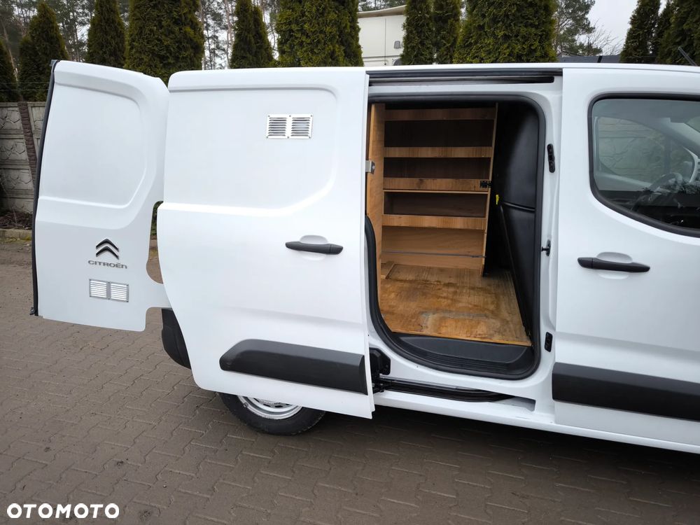 Citroën BERLINGO - 22