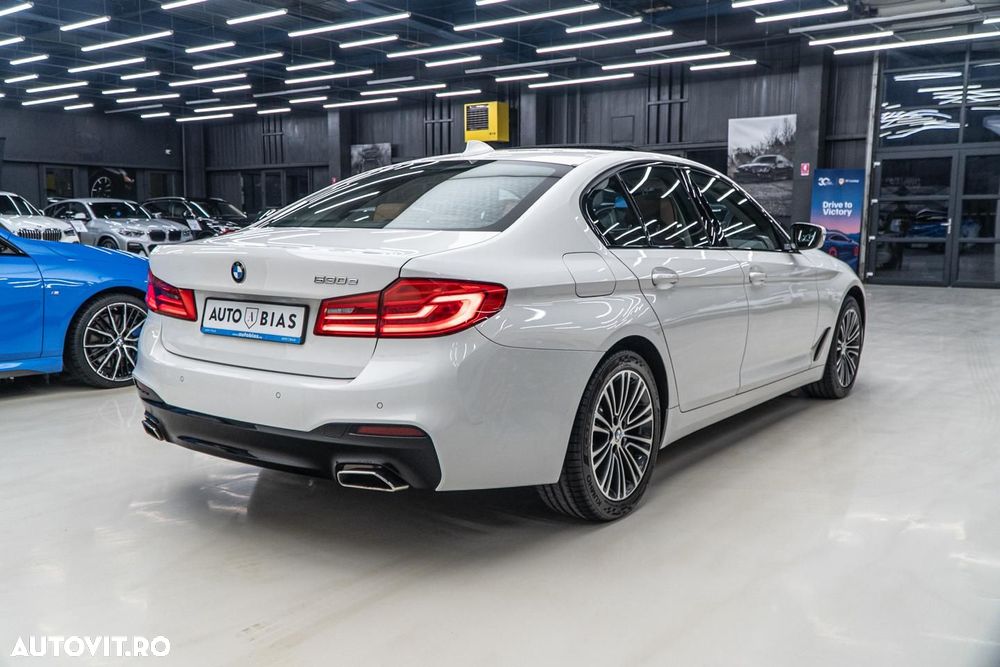 BMW Seria 5 530e iPerformance Aut. Sport Line - 7