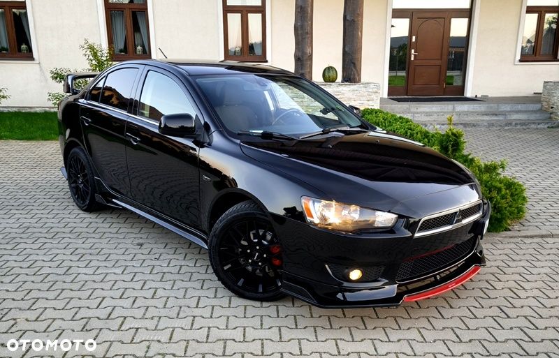 Mitsubishi Lancer - 2