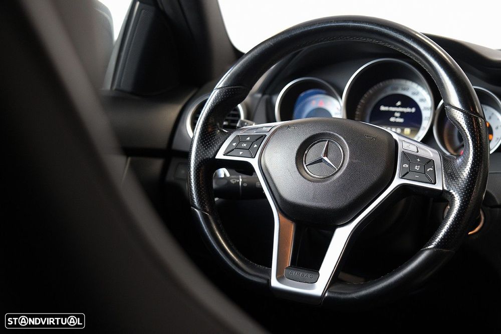 Mercedes-Benz C 180 AMG Line Aut. - 31