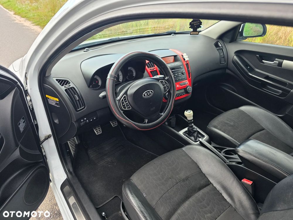 Kia ProCeed 2.0 CRDi EX - 15