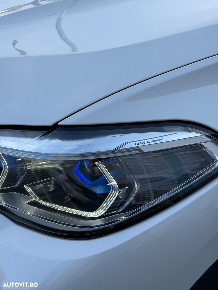 BMW X5 xDrive45e - 25