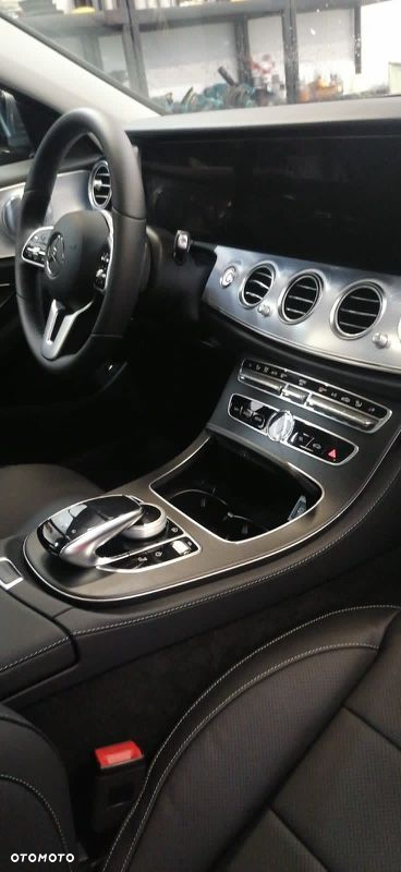 Mercedes-Benz Klasa E - 3