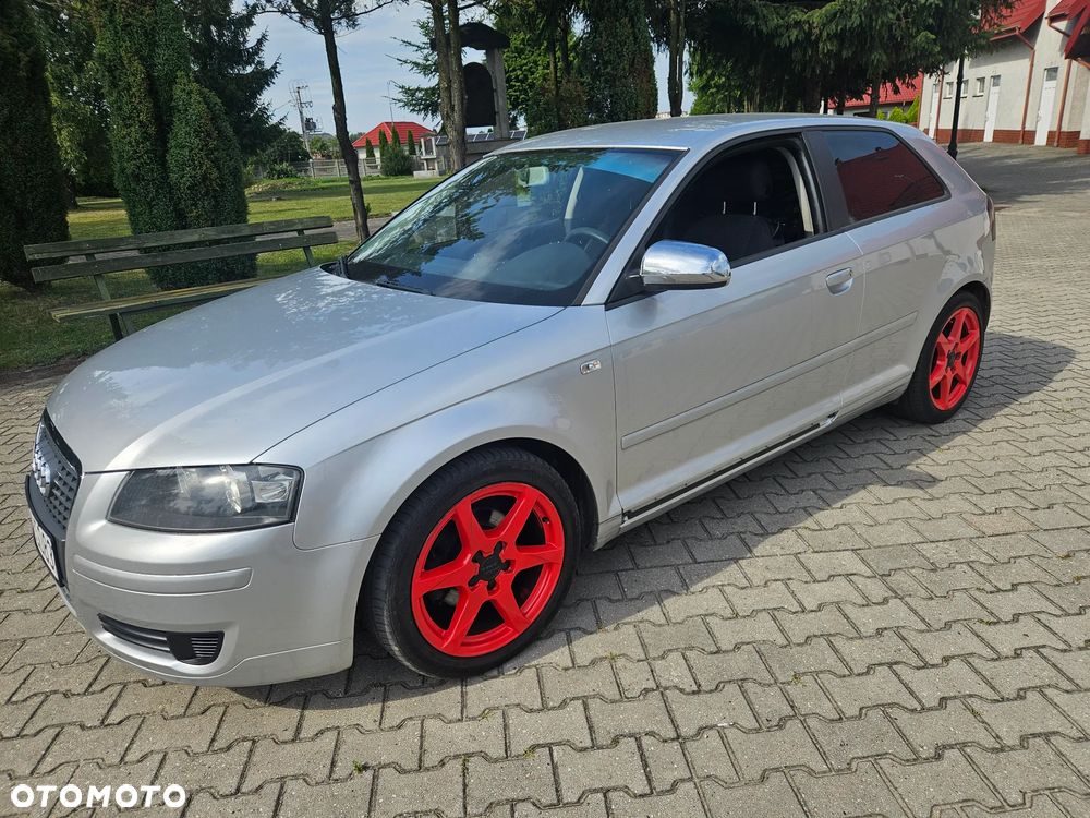 Audi A3 3-drzwiowe 1.6 Ambition - 1