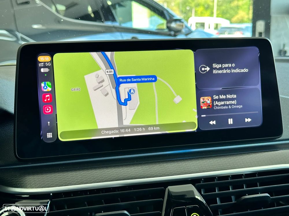 BMW 530 e Pack Desportivo M - 11