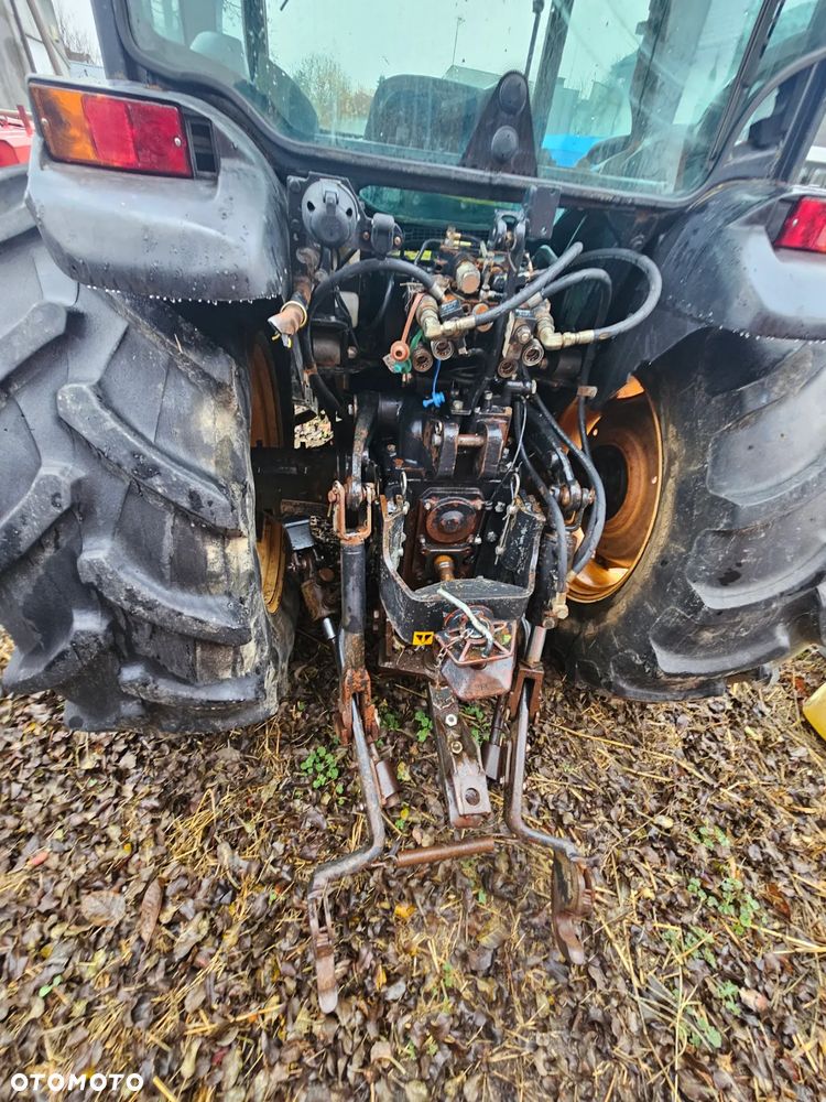 New Holland U2D6 ( w dokumentach) , model handlowy TN 85 FA - 19