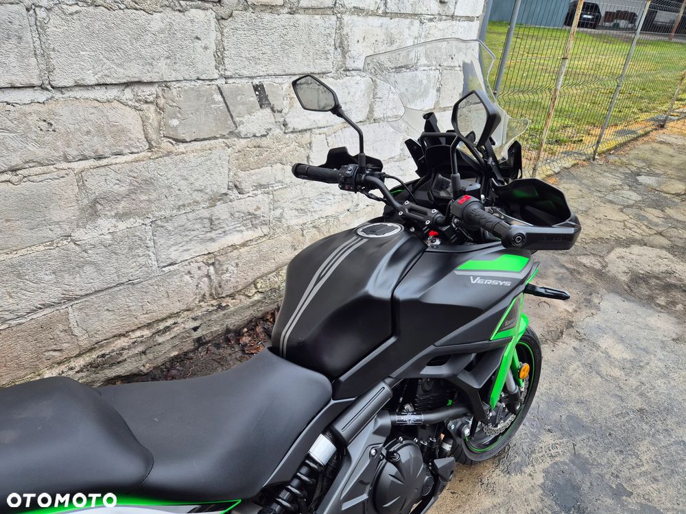 Kawasaki Versys 650 - 19
