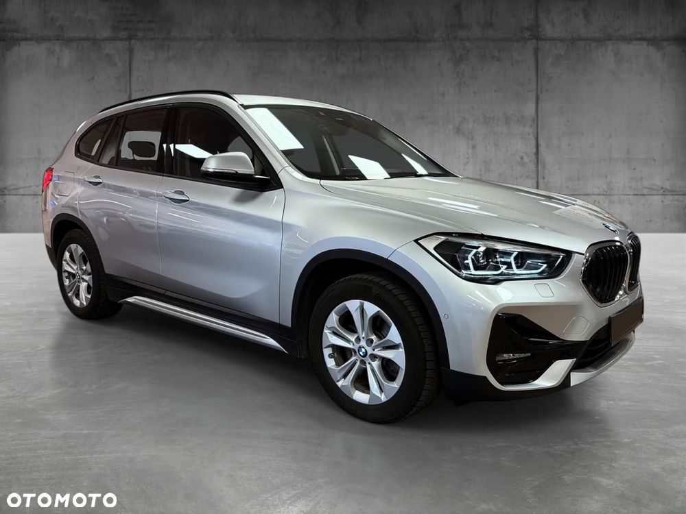 BMW X1 xDrive25e xLine - 3