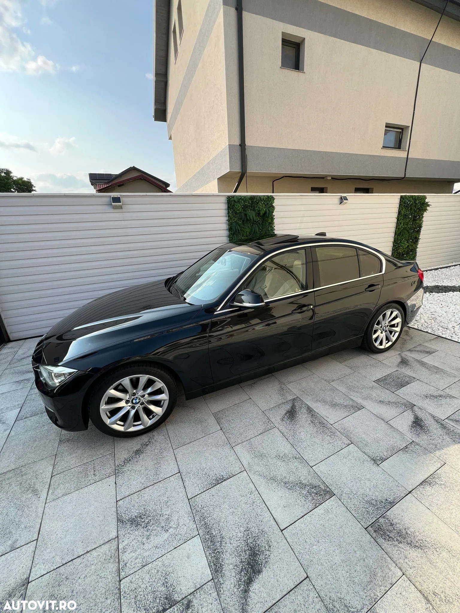 BMW Seria 3 - 15