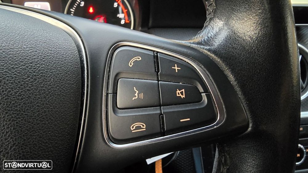 Mercedes-Benz A 180 d Urban - 15