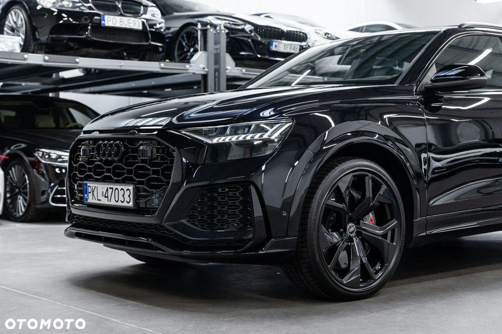 Audi RS Q8 - 12