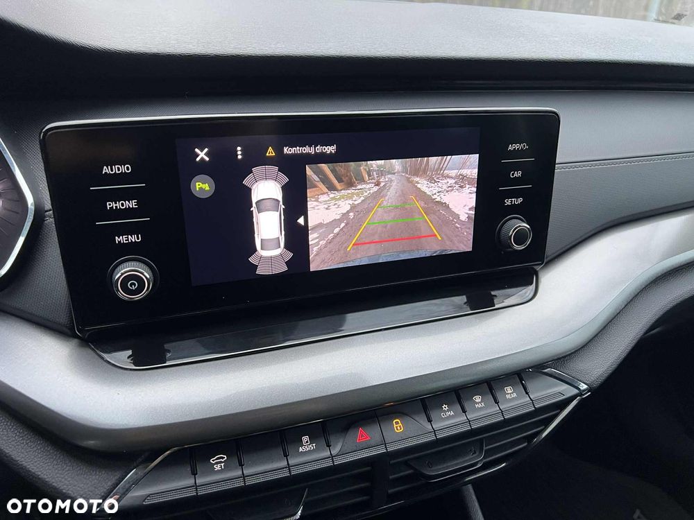 Skoda Octavia 1.5 TSI ACT Style - 12