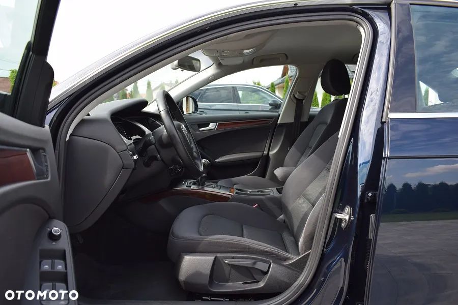 Audi A4 Limousine 2.0 TDI DPF Ambiente - 6