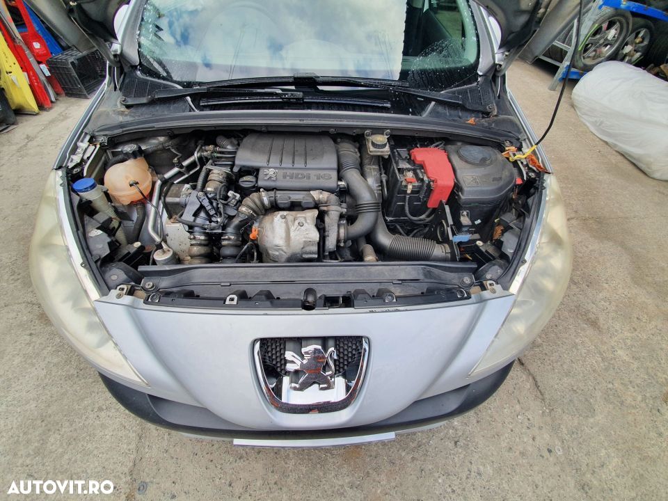 Dezmembrari  Peugeot 308 (4A, 4C)  2007  > 2013 1.6 HDi Motorina - 4