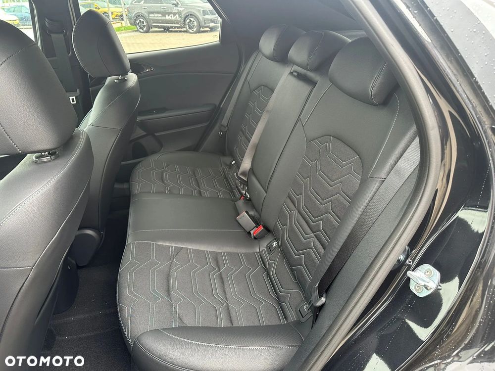 Kia XCeed 1.6 T-GDI Tribute DCT - 18