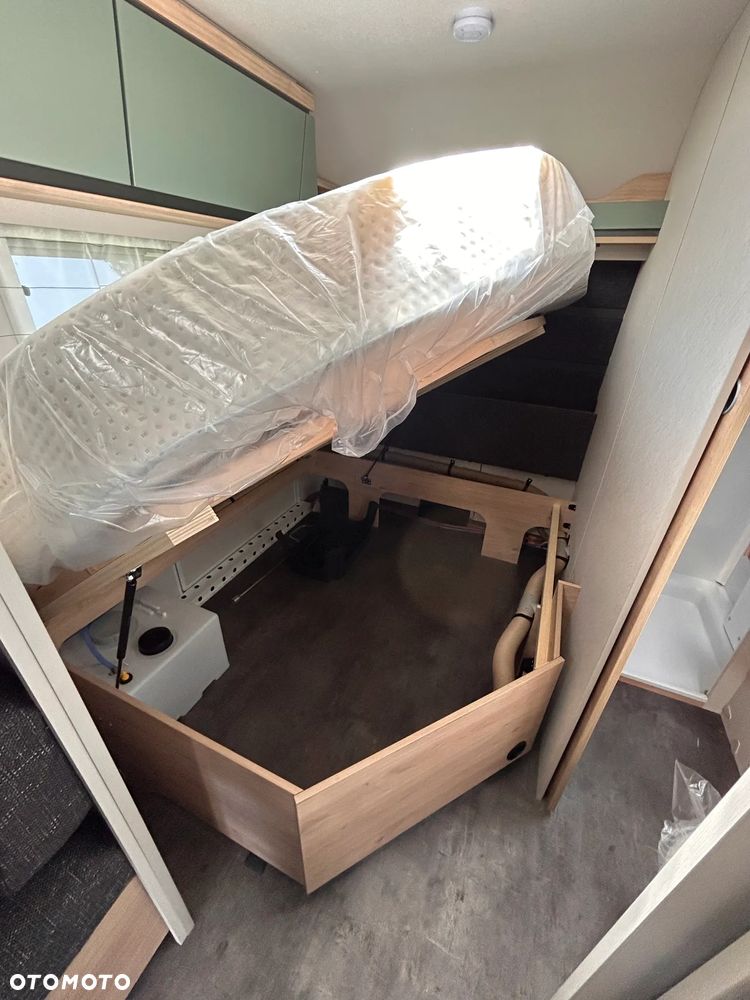 Dethleffs Camper 730 FKR - 31