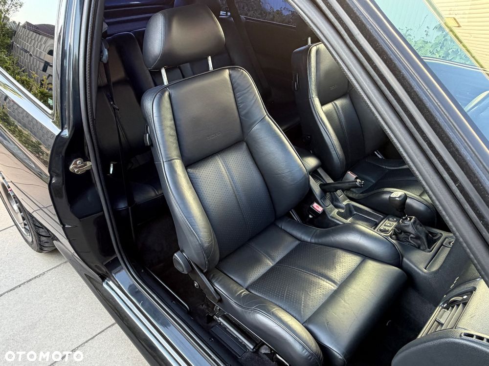 Ford Escort - 18