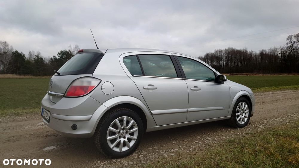 Opel Astra 1.6 Cosmo - 7