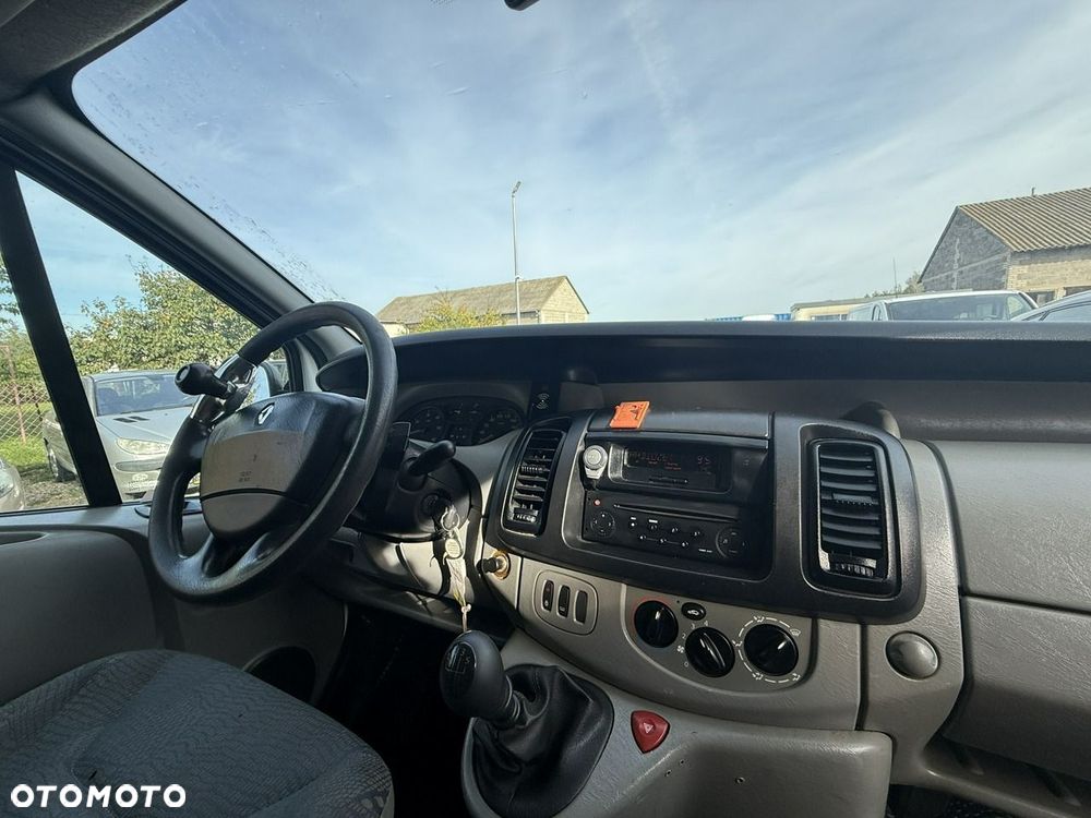 Renault Trafic - 9