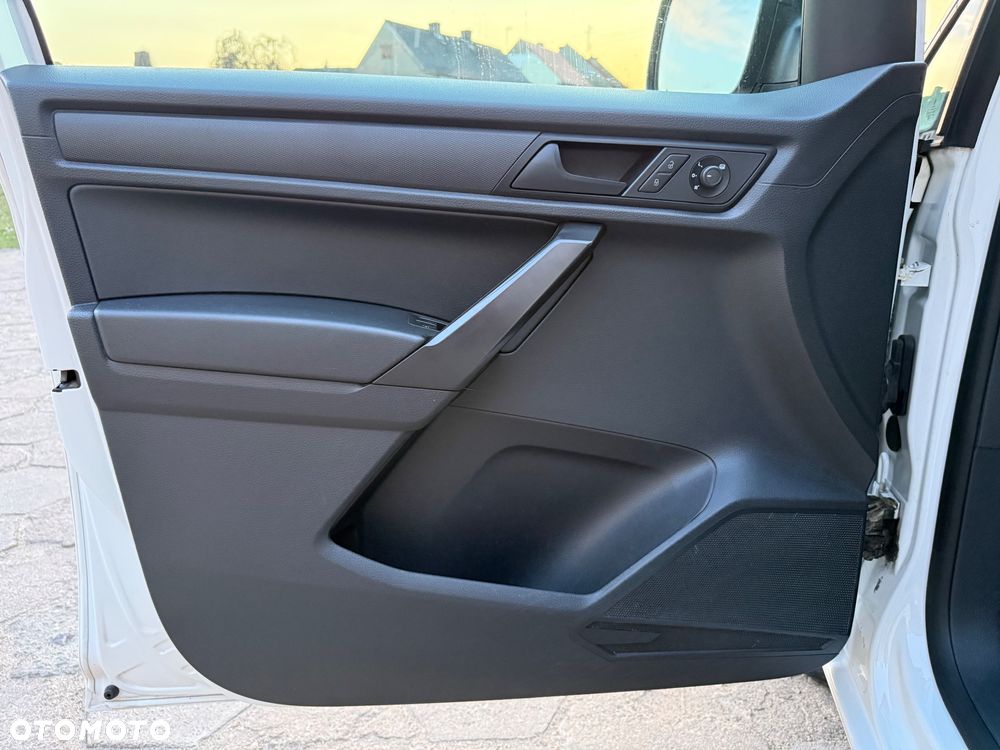 Volkswagen Caddy - 14