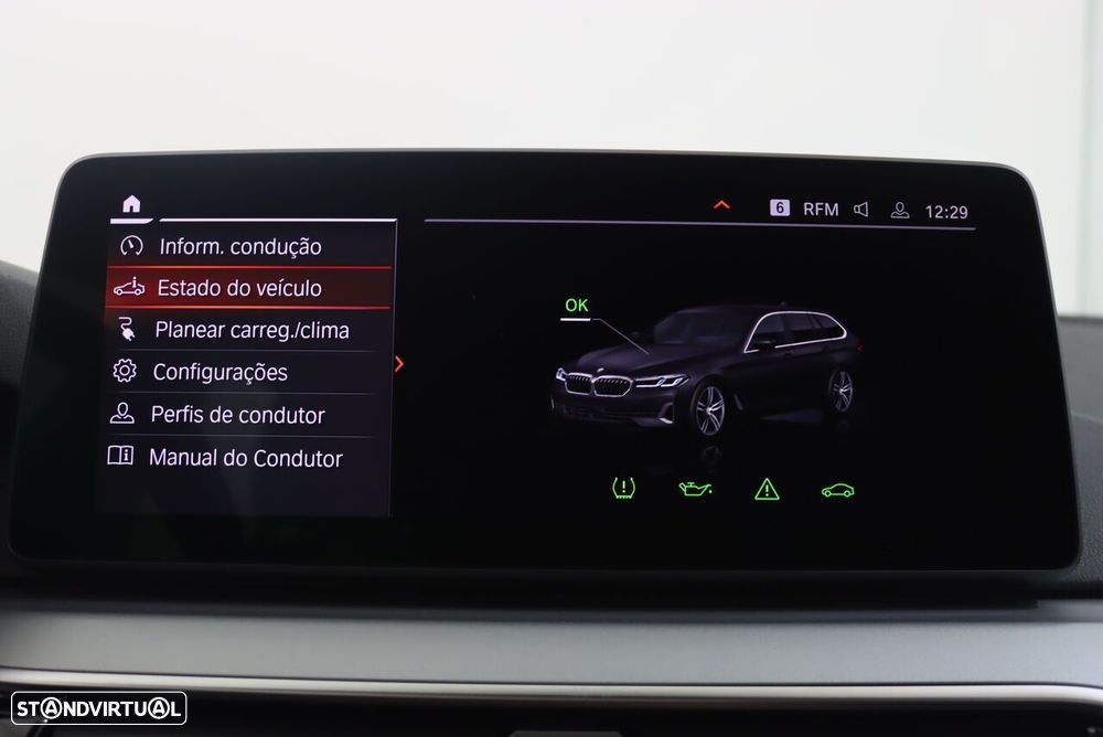 BMW 530 e Line Luxury - 32