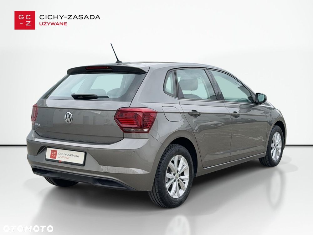 Volkswagen Polo - 5