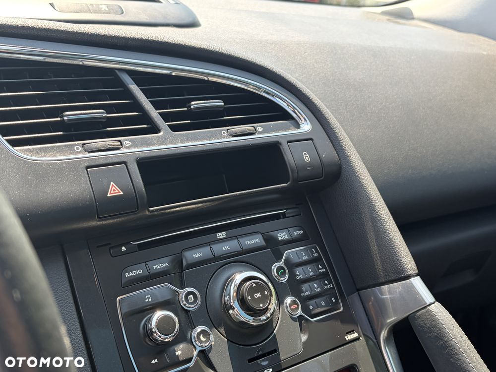 Peugeot 3008 - 11