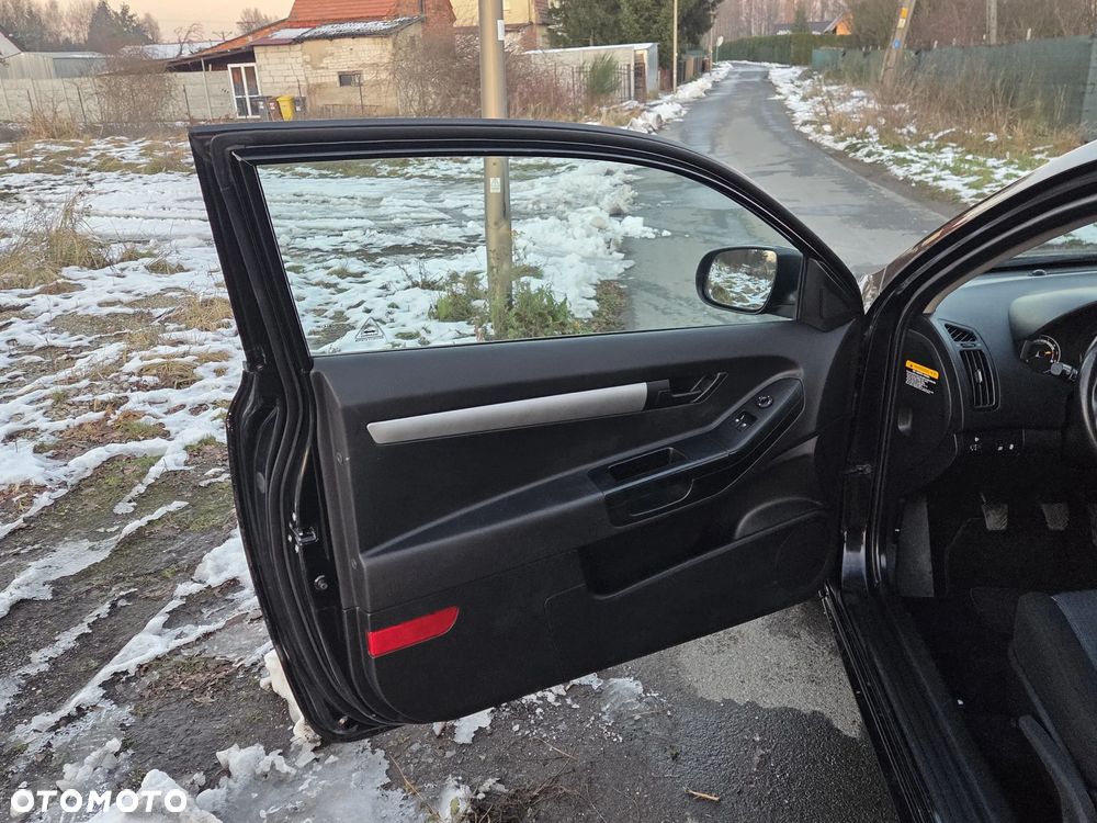 Kia ProCeed 1.4 CVVT Edition 7 - 10