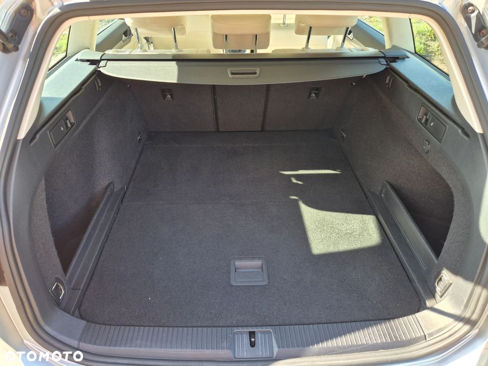 Volkswagen Passat 2.0 TDI BMT SCR 4Mot Comfortline DSG7 - 15
