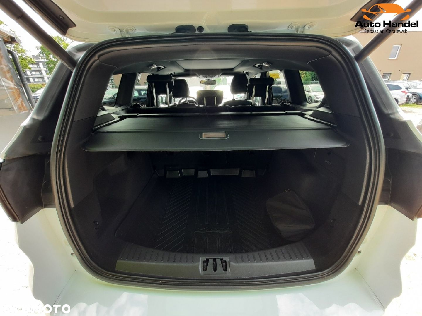 Ford Kuga 1.5 EcoBoost 4x4 Titanium - 13