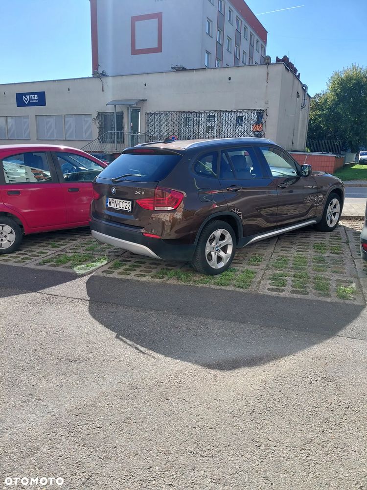 BMW X1 - 1