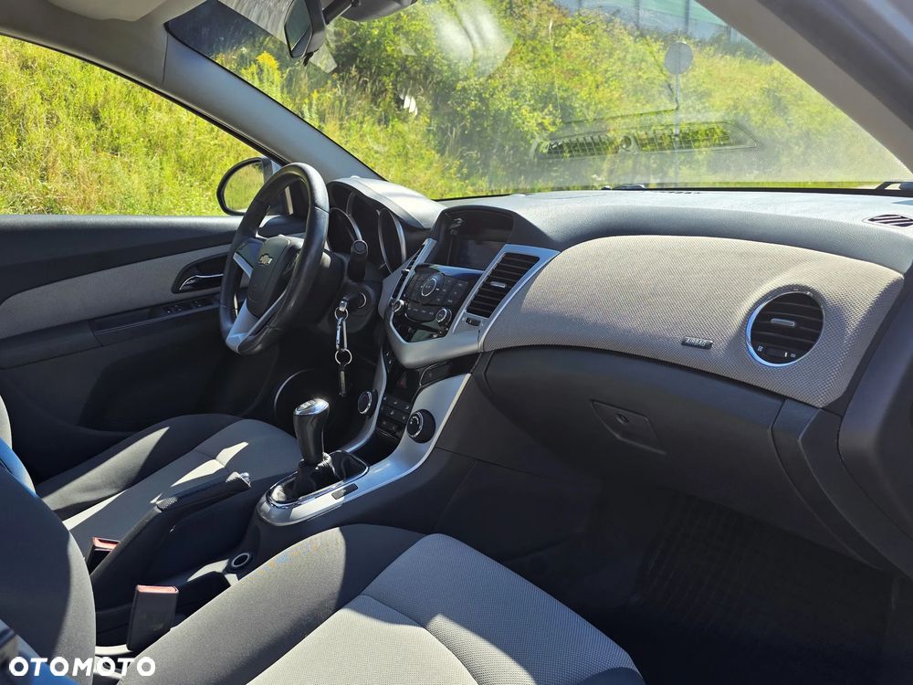Chevrolet Cruze 2.0 VDCi LS - 22