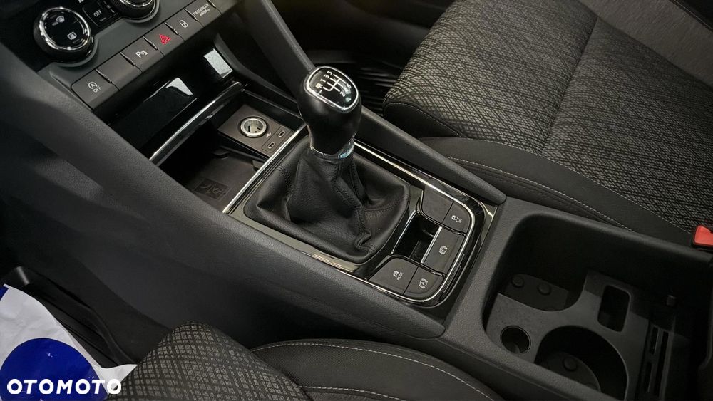 Skoda Karoq 1.5 TSI ACT Style - 16