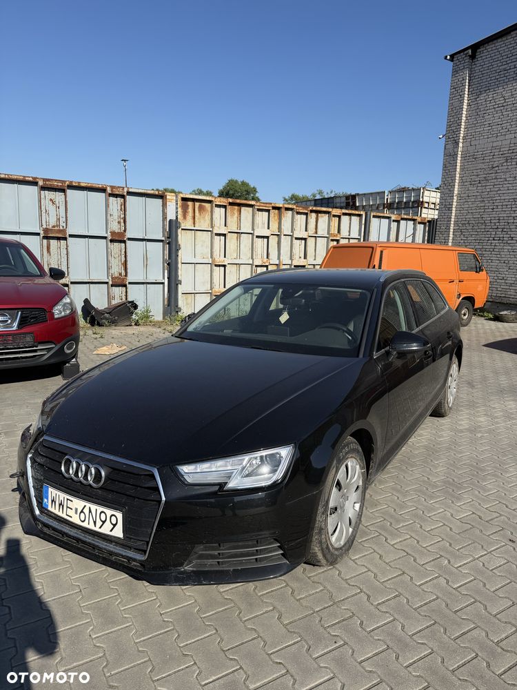 Audi A4 Avant - 1