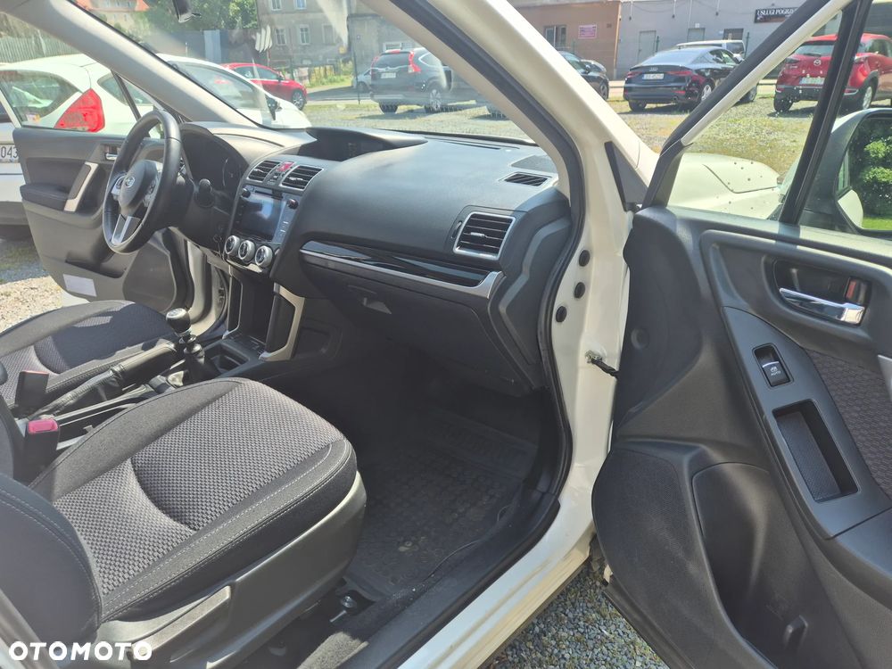 Subaru Forester 2.0i Comfort EU6 - 27