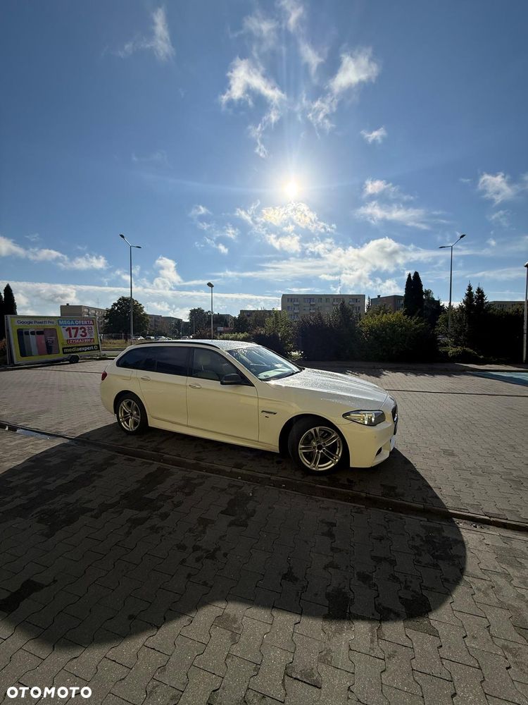 BMW Seria 5 520d xDrive Luxury Line - 12