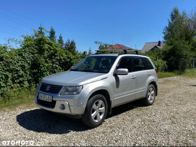 Suzuki Grand Vitara 2.4 De Luxe EU5 - 1