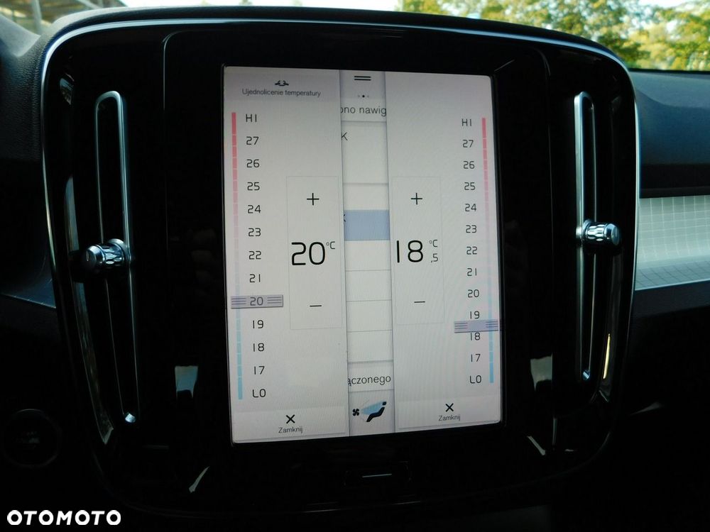 Volvo XC 40 D3 Momentum Pro - 16