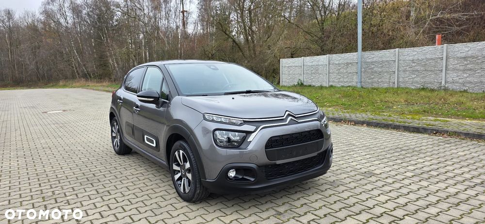 Citroën C3 1.2 PureTech Shine EAT6 - 24
