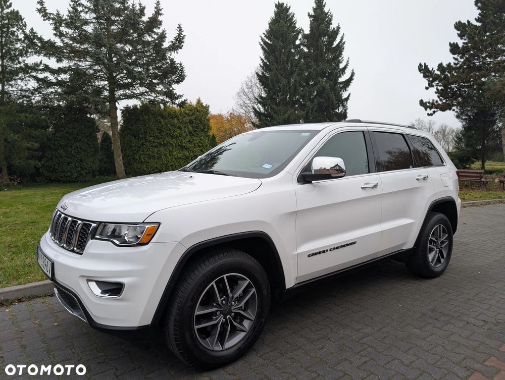 Jeep Grand Cherokee - 13
