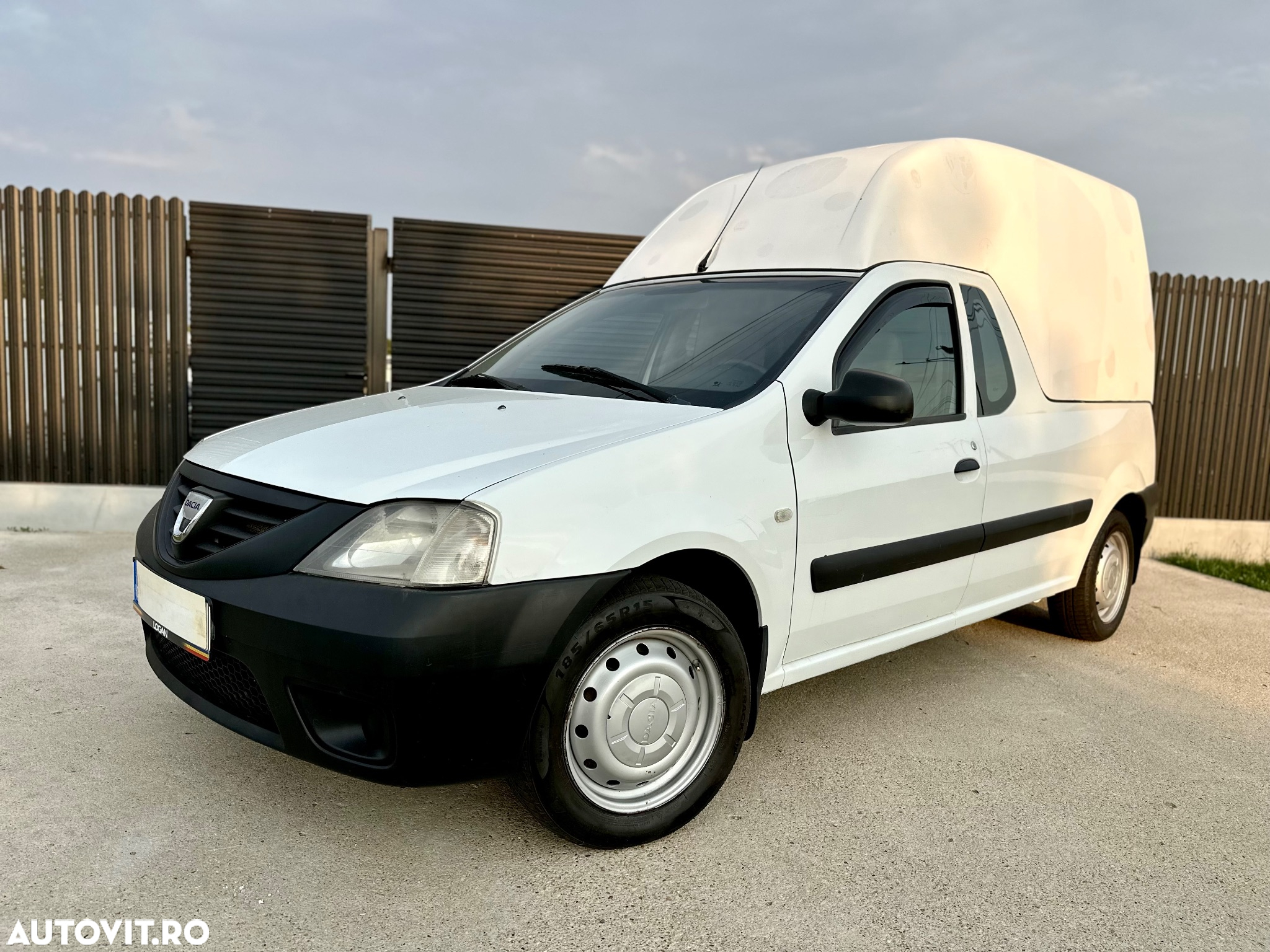 Dacia Pick Up - 21