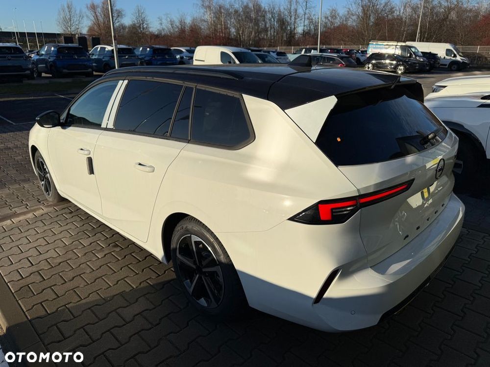 Opel Astra 1.5 D Automatik GS - 7