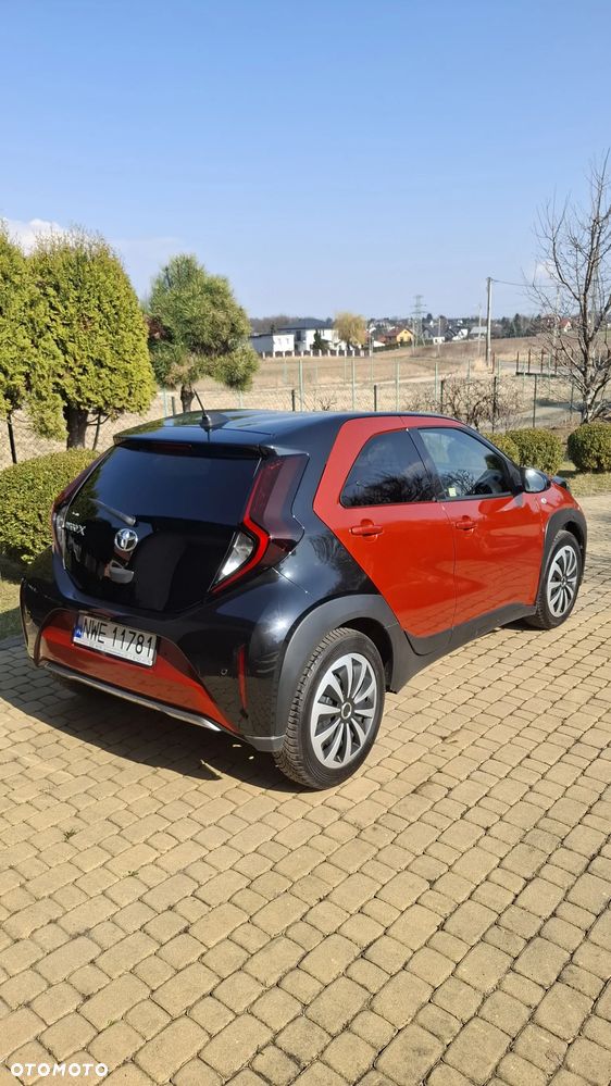 Toyota Aygo X 1.0 VVT-i Executive - 5