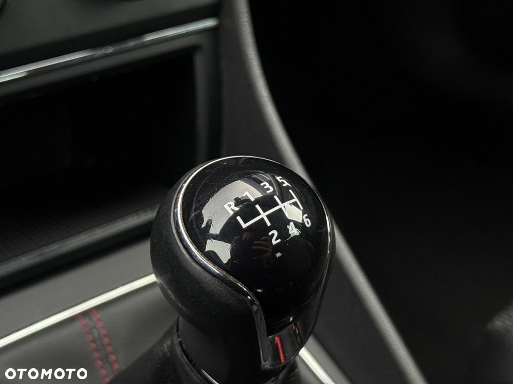 Seat Leon 1.4 EcoTSI FR S&S - 23