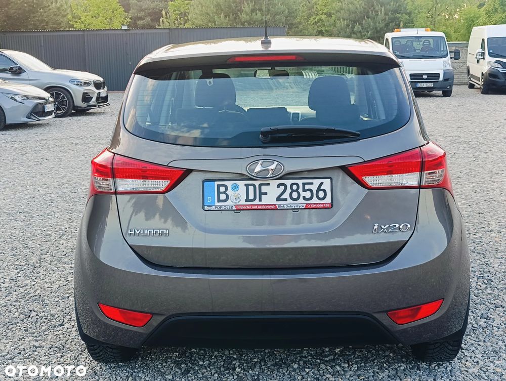 Hyundai ix20 1.4 Trend - 10